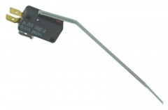 Микровключатель приводится в действие при помощи рычага 250В 6А