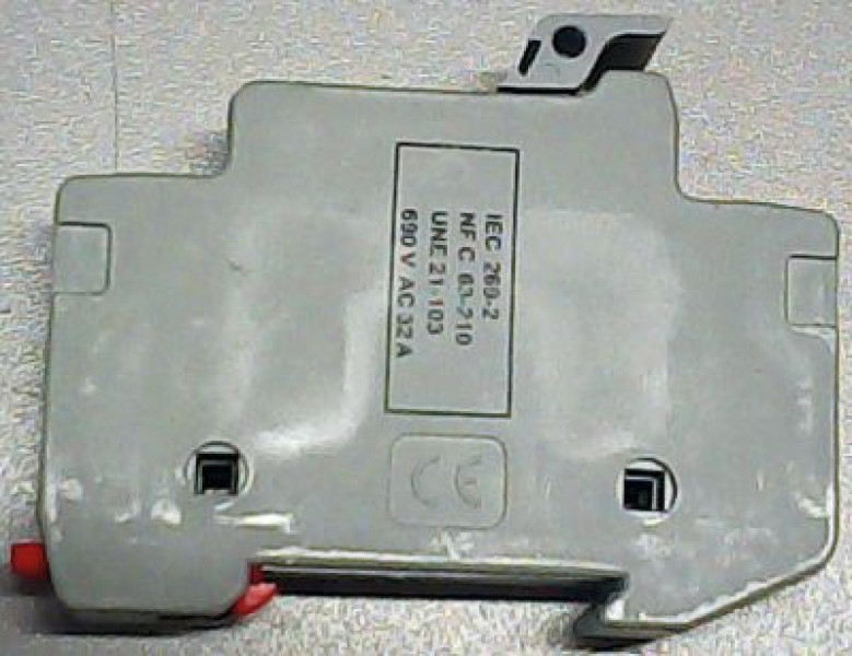 Скоба предохранительная