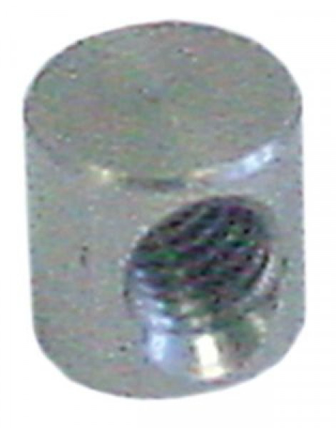Деталь с резьбой гайка