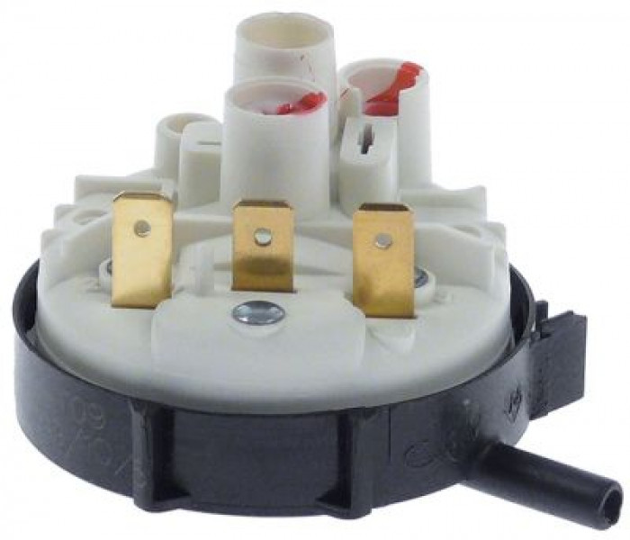 Прессостат диапазон давлений 40/15мбар присоединение 6 мм ø 58мм