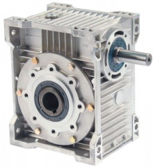 Редуктор ø фланец 118мм ø фланца 1 80мм тип VU-70 размеры крепления 105мм ø вала мотора 19мм