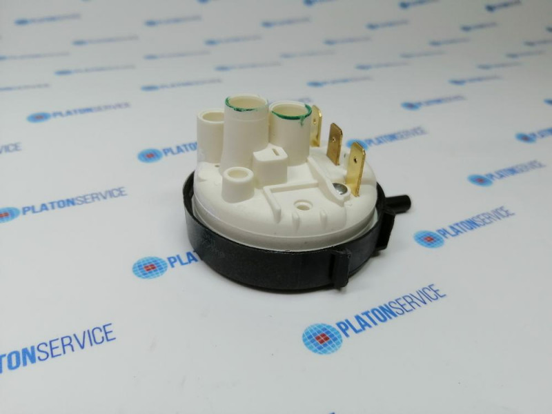 Прессостат диапазон давлений 60/20мбар присоединение 6 мм ø 58мм