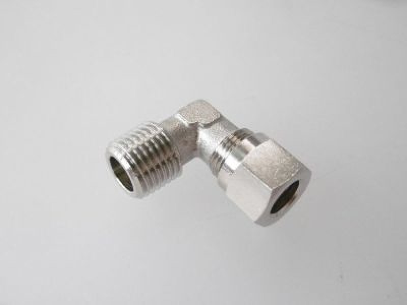 RACCORDO AD ANGOLO MASCHIO 1/4"