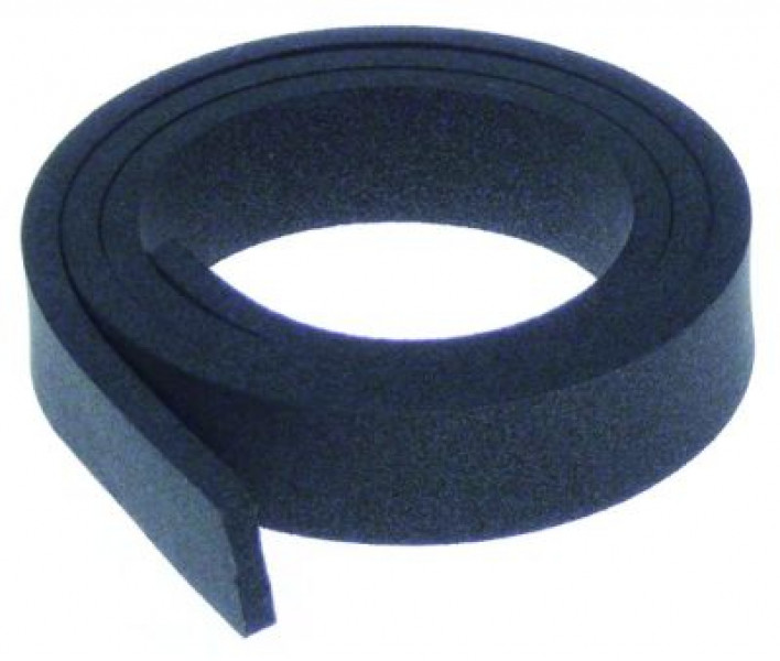 Уплотнитель из губчатой резины Ш 40мм толщина 8мм Кол-во в уп-вке 25 м