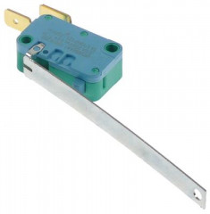 Микровключатель приводится в действие при помощи рычага 250В 3А