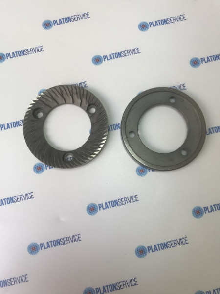 Два диска мельничных внутр.ø 38мм В 85мм Д1 ø 645мм ø отверстия 5мм ø отверстия 85мм