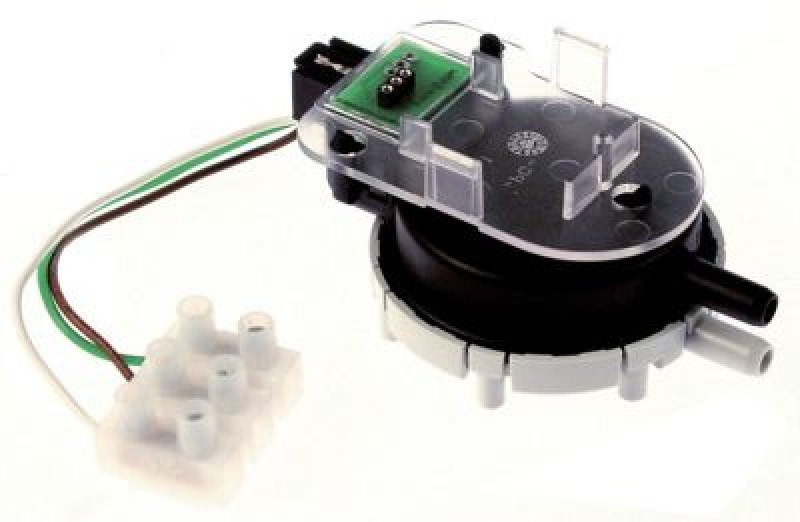 Прессостат диапазон давлений 0-3мбар присоединение 6 мм подвод к давлению 6 мм