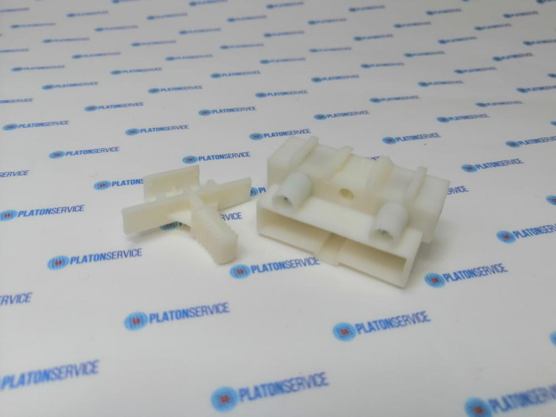 Патрон предохранителя 10А номинальное напряжение 250В