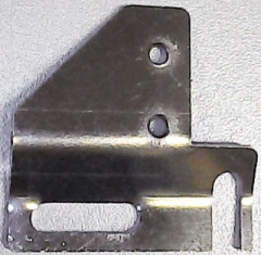 Уголок крепёжный