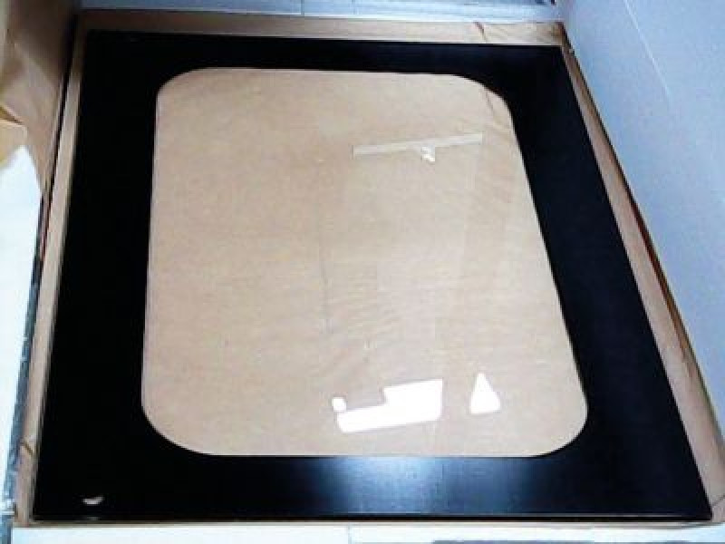 Пластина стеклянная монтаж. поз-ция снаружи