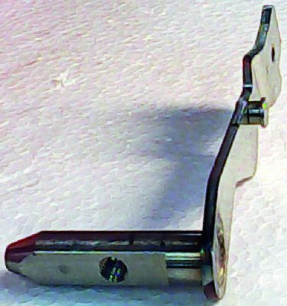 Петля дверная слева