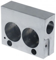 Деталь боковая В 100мм Д 125мм Ш 40мм монтаж. поз-ция снизу справа для тестораскатки