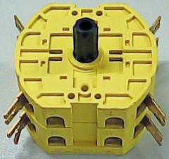 Включатель